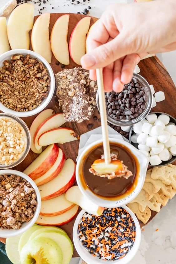 DIY caramel apple plate