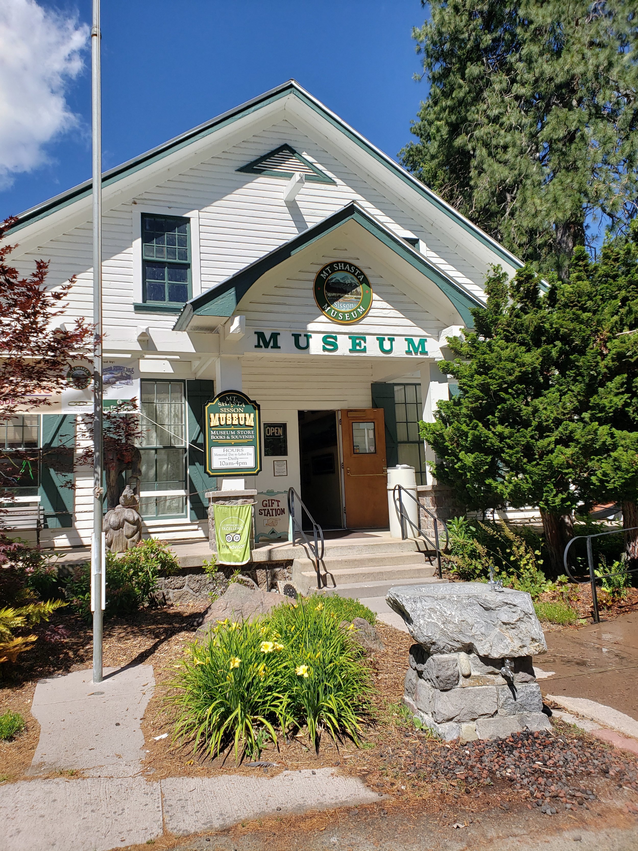 Mount Shasta Museum