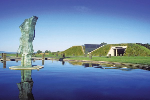 Artesa Winery sculpture over water